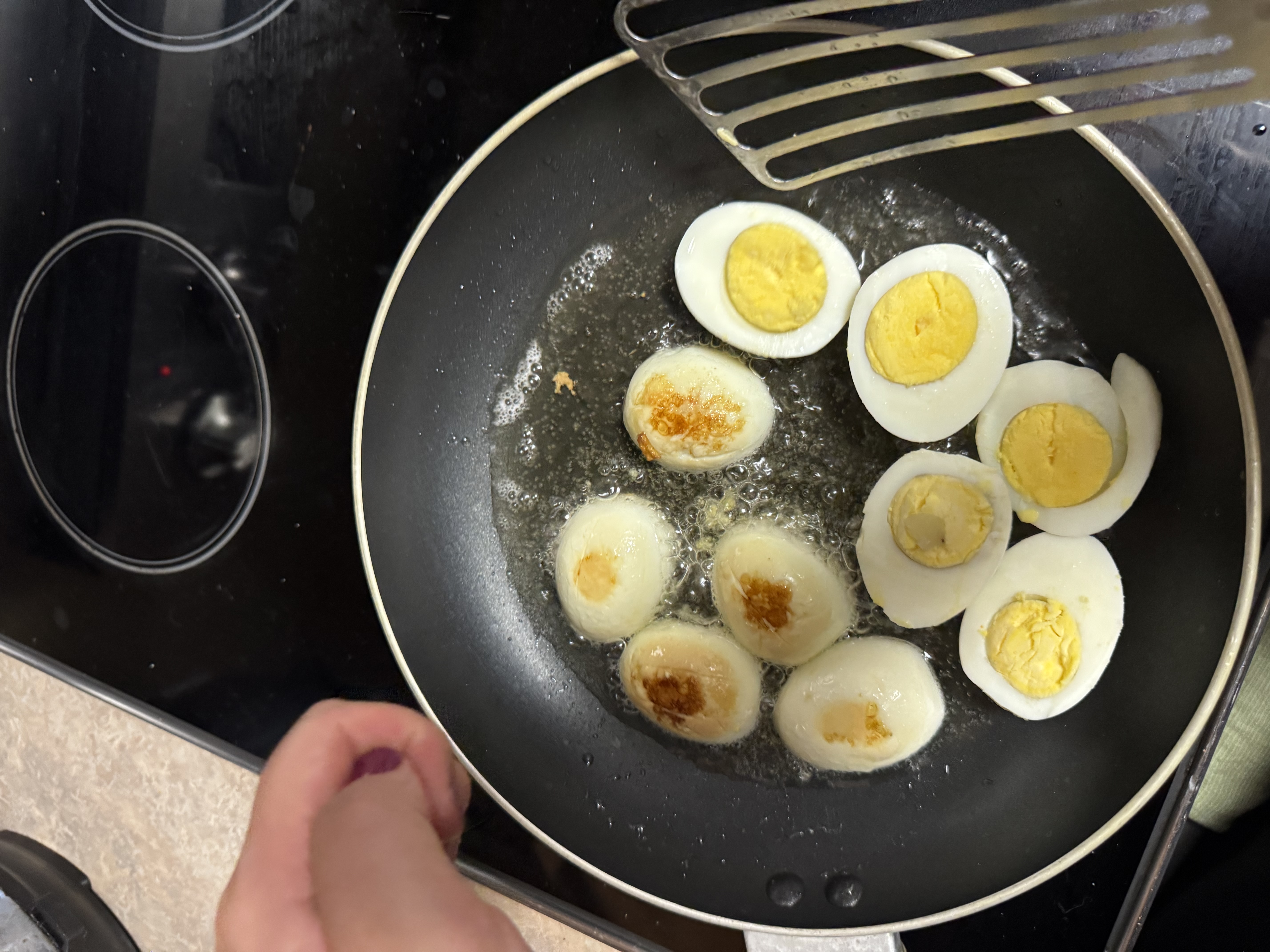 Eggs frying